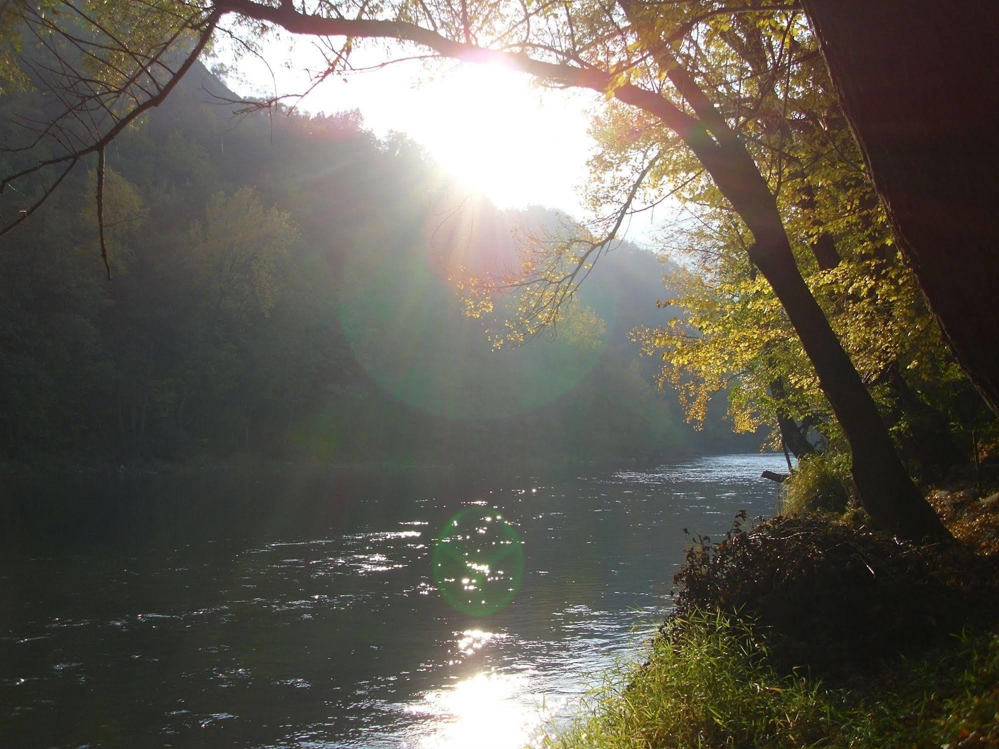 Biosphere Reserve Hostel Bogutovac Dış mekan fotoğraf